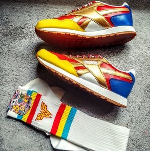 Women's Reebok Classic Harman Run Sneakers - Size 7 - "Wonder Woman" Colors